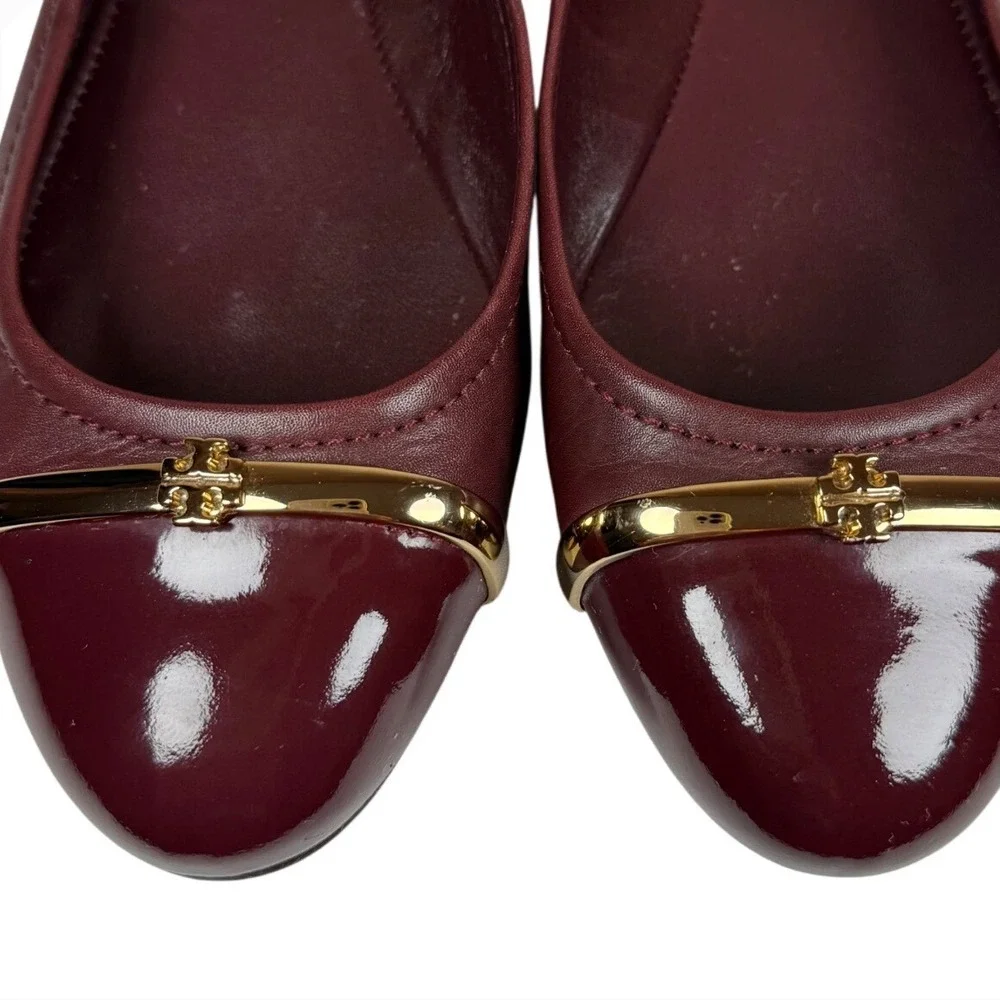 TORY BURCH Burgundy Leather Patent Cap Toe Gold Logo Ballet Flats Size 7M